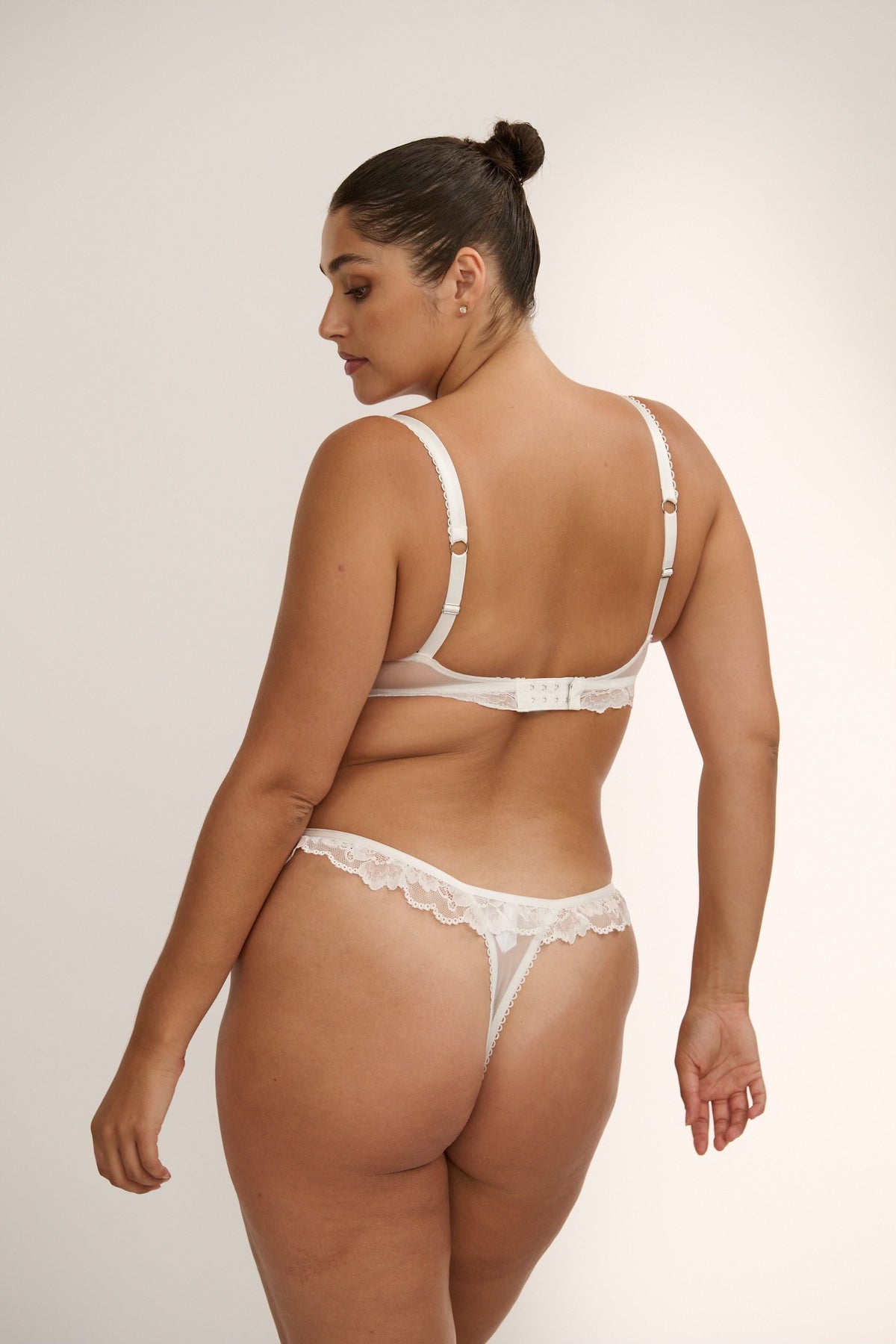 Nadia Underwire White