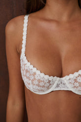 Daisy Underwire White