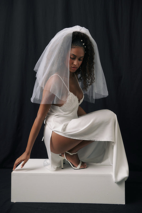 Vegas Veil White Vegas Veil White