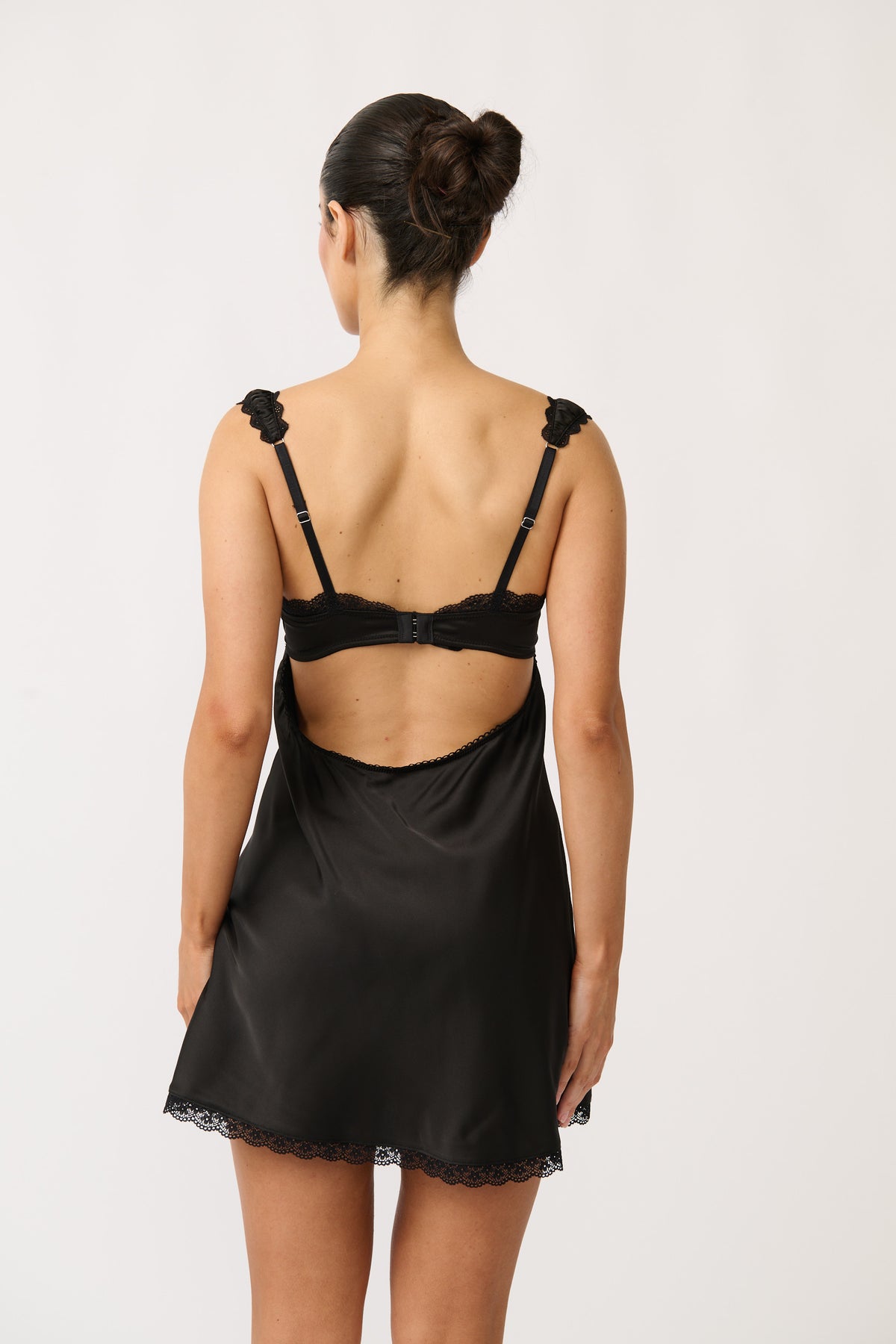 Celeste Slip Black
