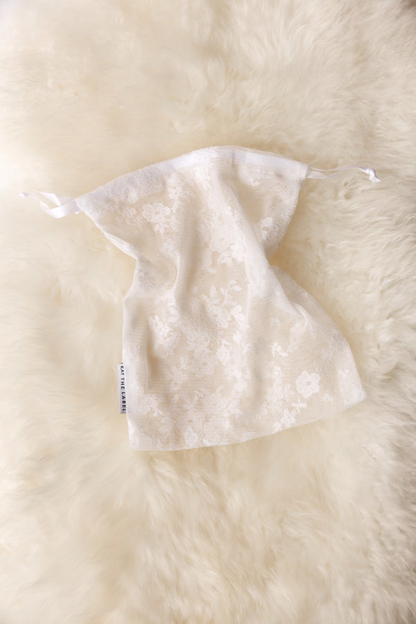 Lace Bag White