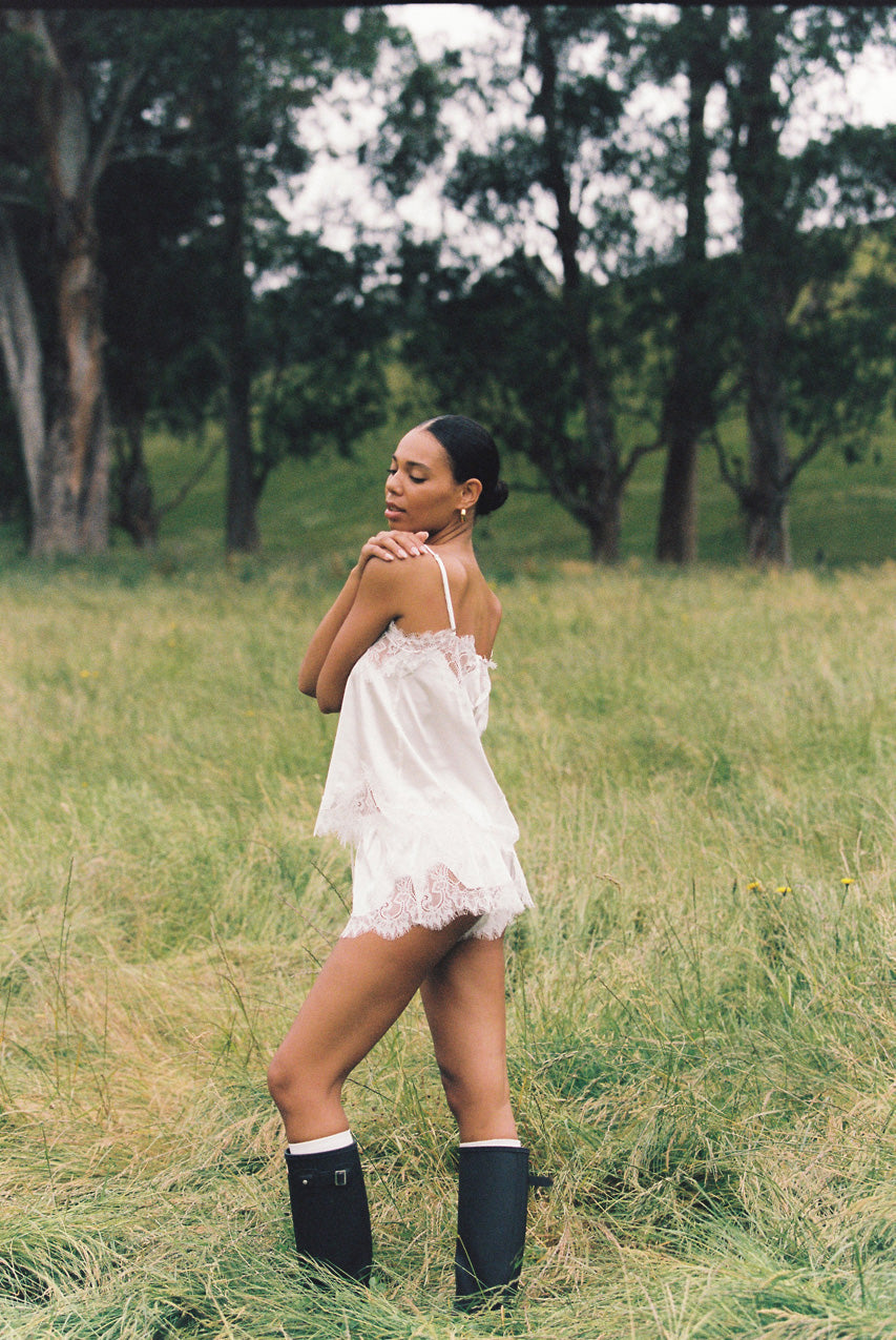 Olivia Set Ivory