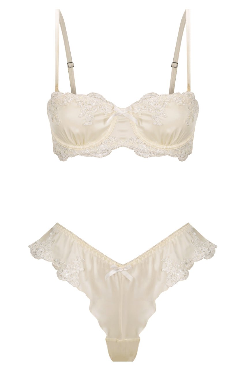 Jean Set Antique