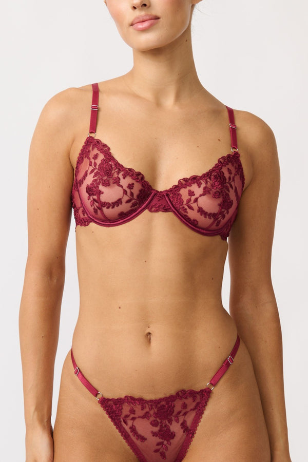 Nicolette Thong Set Red