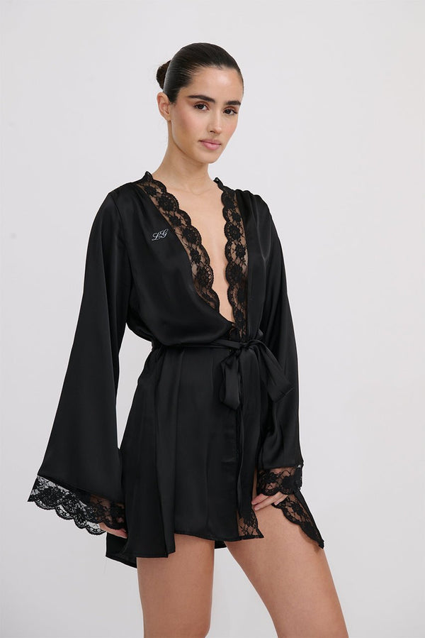 Sidney Robe Black