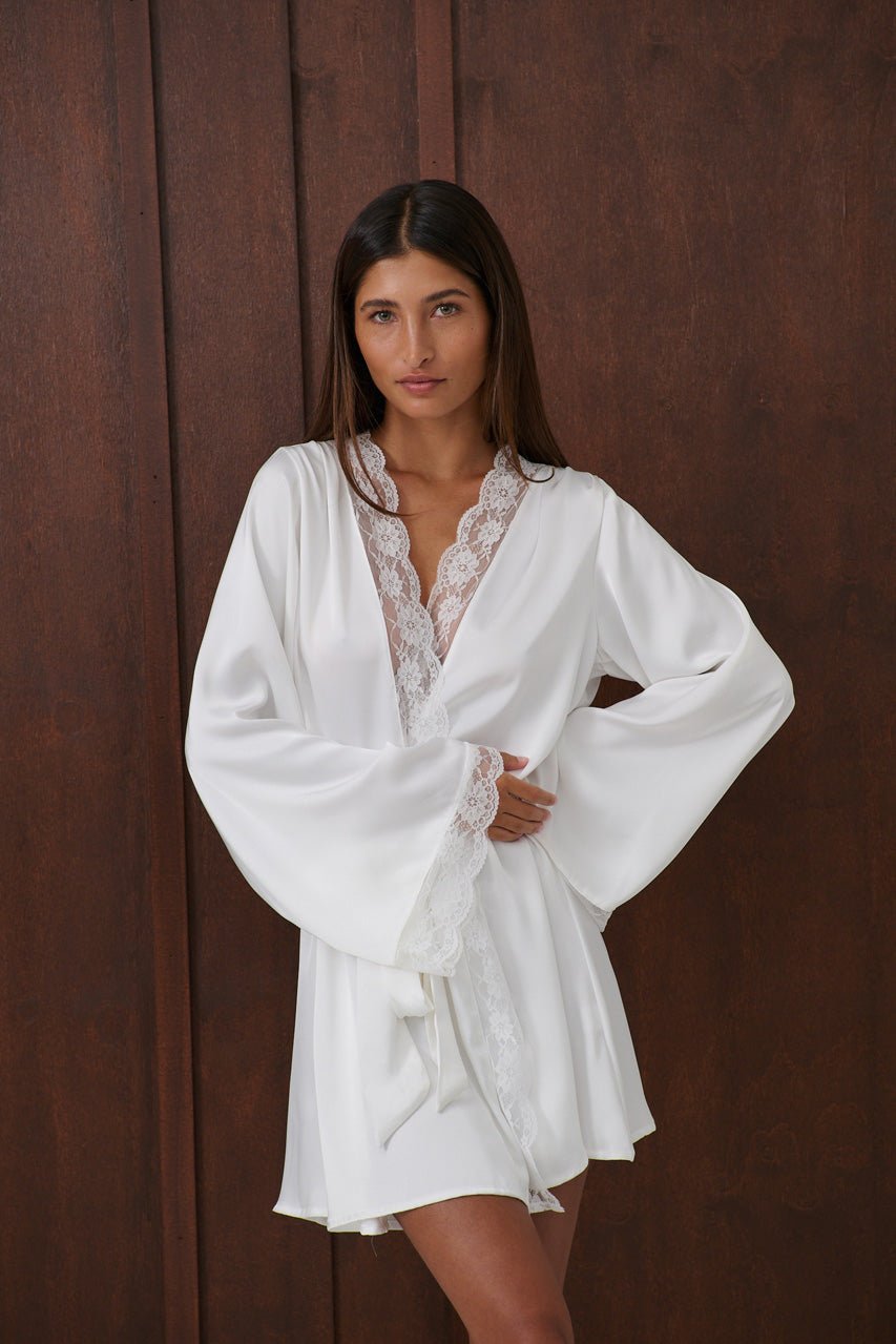 bride cotton dressing gown Where to Find Chic Bridal Robes & Bidesmaid Dressing Gowns