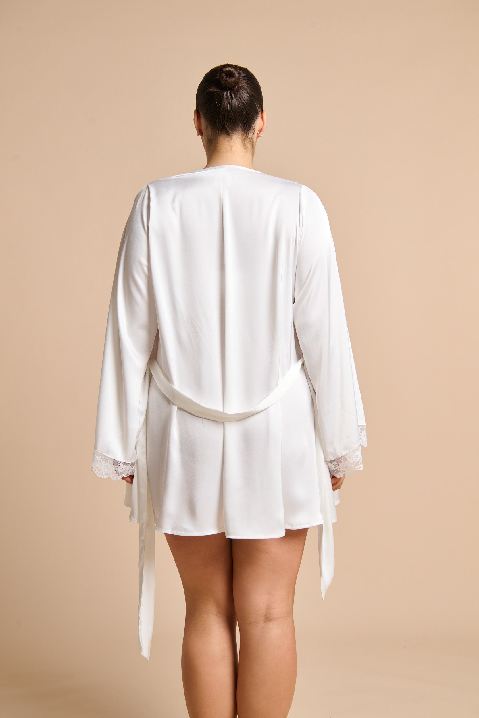 Sidney Robe Ivory